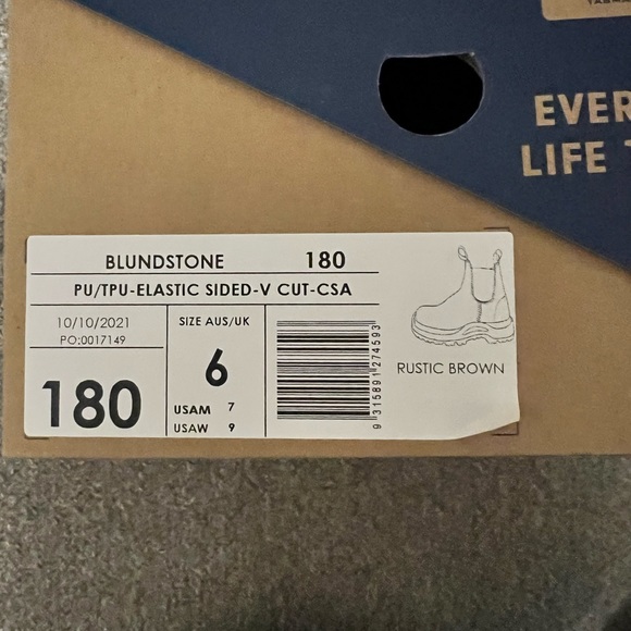 Rustic brown Blundstone safety boot - Picture 2 of 5